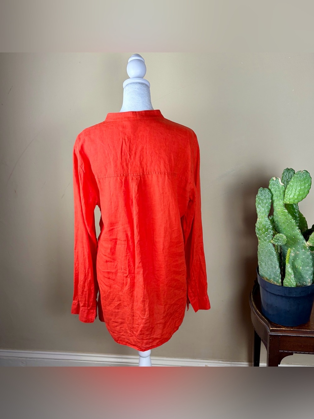 Eileen Fisher Made in USA Organic Irish Linen button down Shirt Women’s Size M - Picture 2 of 9